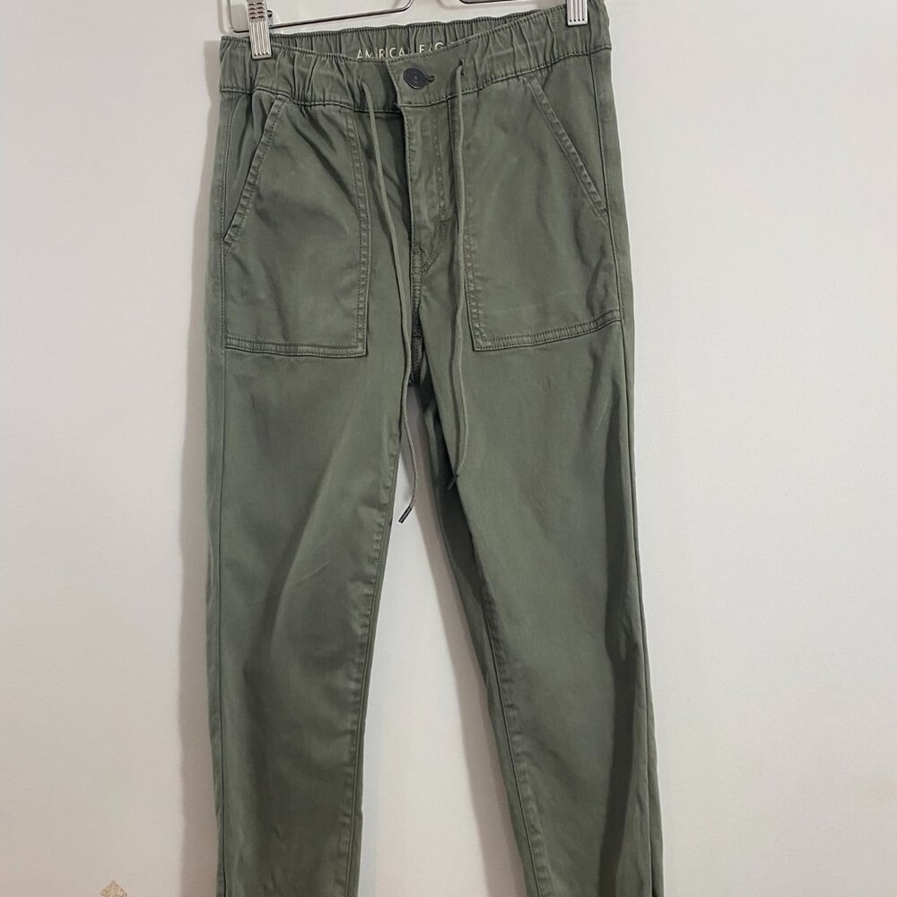 American Eagle Olive Crop Pant with Drawstring, 4R